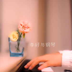 美女漏奶漏逼让男生舔
